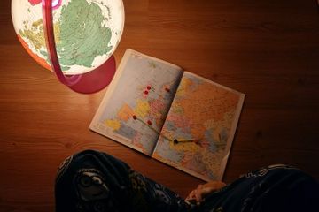 Perkembangan ilmu geografi berawal dari masa klasik pada zaman Romawi.