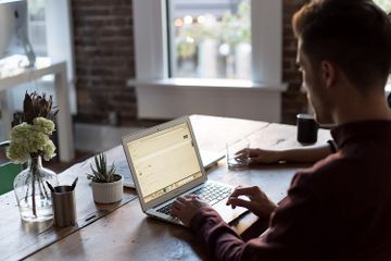 Sejak Kapan Internet Masuk ke Indonesia?