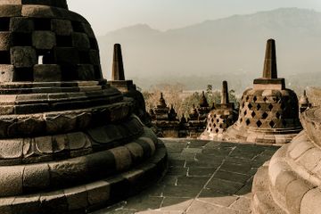 Candi Borobudur merupakan salah satu lambang masa kejayaan Kerajaan Kalingga.