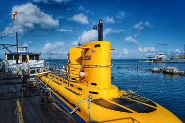 Seberapa Dalam Kapal Selam Dapat Menyelam?