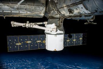 Satelit Palapa pertama kali diluncurkan pada 9 Juli 1976 di Amerika Serikat.
