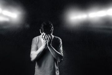 15 Contoh Ucapan Semangat untuk Teman yang Bersedih
