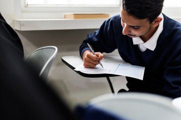 Jawab Soal Worksheet 2.7, Buku Bahasa Inggris Kurikulum Merdeka English for Nusantara Kelas VII, Section 4, Part C