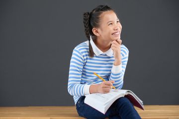 Kunci jawaban Bahasa Indonesia Kelas V Kurikulum Merdeka Bab 3, terdapat soal latihan identifikasi imbuhan me-. 