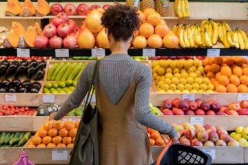 Suka Makan Buah? Berikut 10 Tips Memilih Buah yang Bagus dan Segar