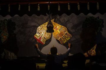Tokoh-tokoh wayang memiliki karakter yang berbeda-beda.