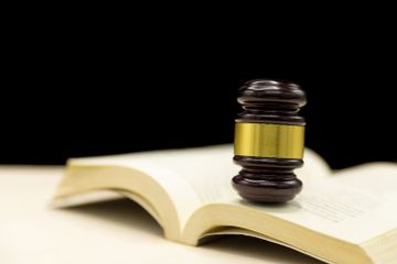 10 Fungsi Konstitusi Menurut Jimly Asshiddiqie