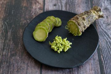 Bukan Cabai, Kenapa Wasabi Rasanya Pedas?