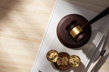 2 Bentuk Landasan Hukum Persatuan dan Kesatuan Bangsa Indonesia