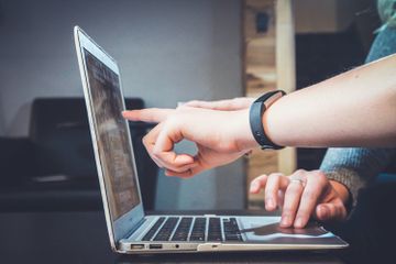 Etnografi digital memberikan berbagai macam manfaat.