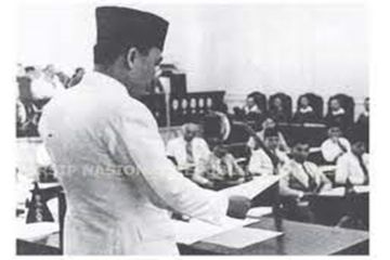 Sidang PPKI pada 19 Agustus 1945 menghasilkan beberapa keputusan.