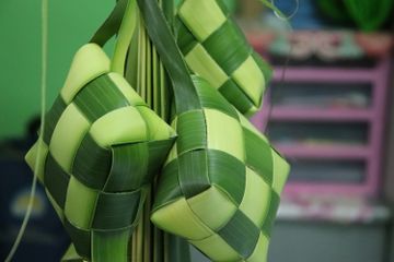 Mengapa Ketupat Identik dengan Lebaran?