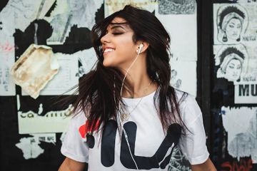 10 Idiom Bahasa Inggris dari Lirik Lagu Populer serta Maknanya
