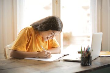 Kata serapan merupakan suatu kata yang diserap dari bahasa lain berdasarkan kaidah bahasa penerima.