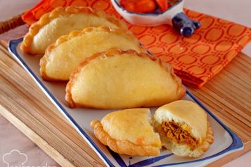 Sekilas Terlihat Mirip Inilah Perbedaan Pastel Dan Panada Semua Halaman Bobo