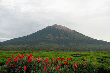 Download 8300 Koleksi Gambar Gunung Indonesia Paling Baru 