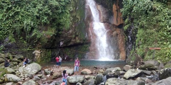 Curug Cigamea yang berada di dalam kawasan Taman Nasional Gunung Halimun Salak (KTNGHS), Kabupaten Bogor.