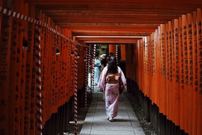 Salah satu ungkapan salam perpisahan dalam bahasa Jepang adalah 'mata zehi' yang berarti sampai jumpa lain waktu.