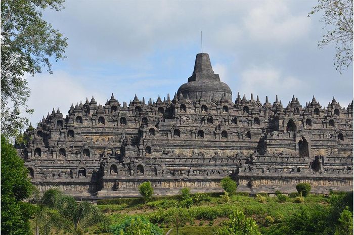 Cara Membangun Candi Borobudur Candi Buddha Terbesar Di Dunia Semua Halaman Bobo