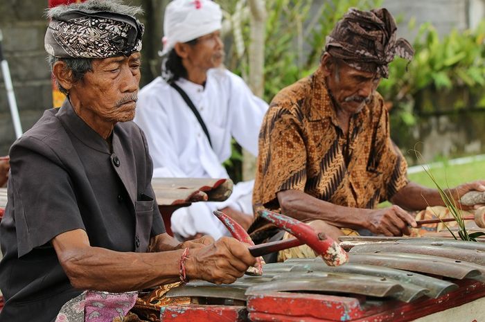 Peran dan fungsi keberagaman budaya dapat meningkatkan pembangunan nasional.