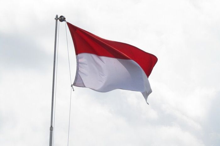 Dasar negara Indonesia pertama dirumuskan pada sidang BPUPKI tahun 1945.