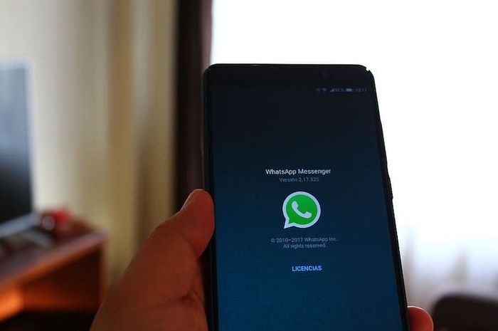 Ada cara yang bisa dilakukan agar tidak ditambahkan ke grup WhatsApp tanpa izin.