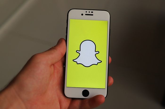 Snap Map adalah salah satu fitur yang ada di aplikasi Snapchat.