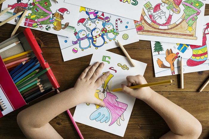 belajar seni membantu anak dalam berkreativitas dan berekspresi.
