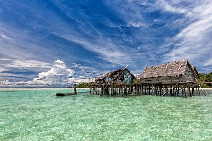 Indonesia merupakan negara maritim yang memiliki ribuan pulau.