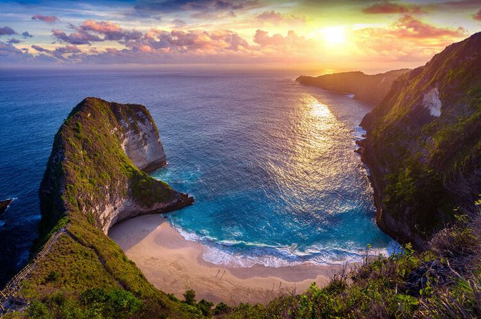 Indonesia dikenal dengan negara maritim.