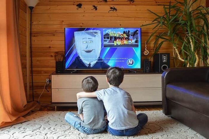 TV analog bisa menikmati siaran TV digital dengan menggunakan STB.