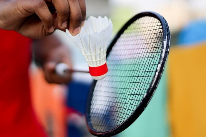 Thomas Cup diambil dari pendiri dan presiden pertama federasi bulu tangkis dunia, Sir Goerge Thomas.