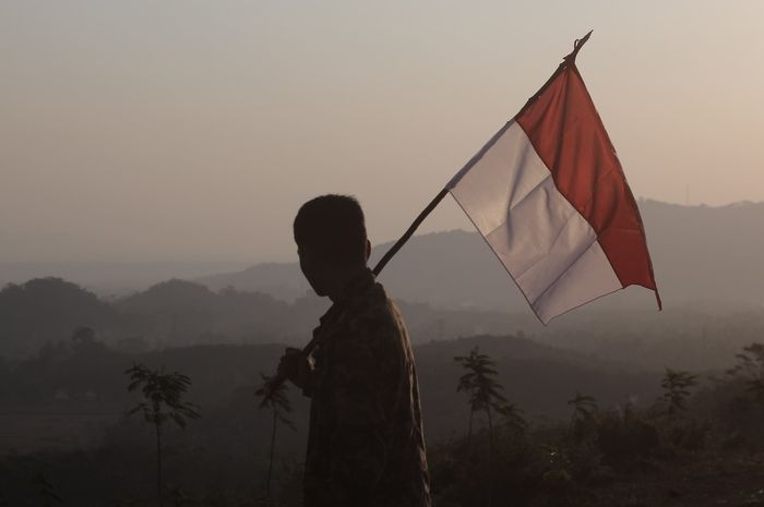 Kapitan Pattimura merupakan salah satu pahlawan Indonesia.