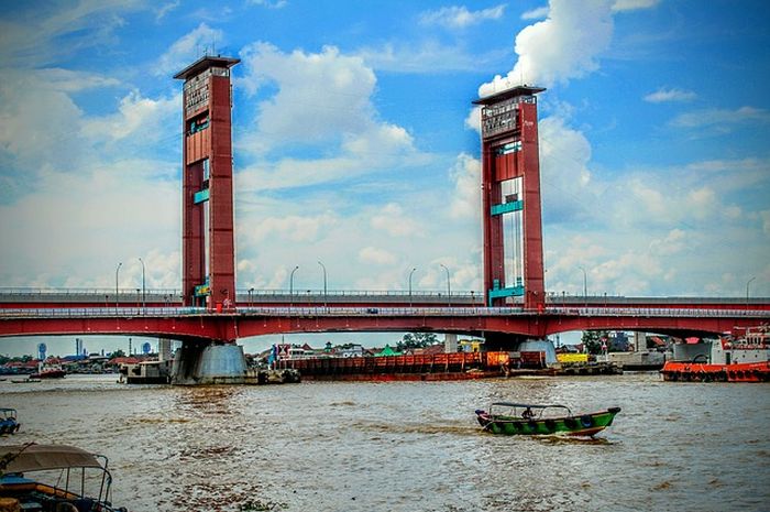 Palembang merupakan tuan rumah SEA Games ke-26.