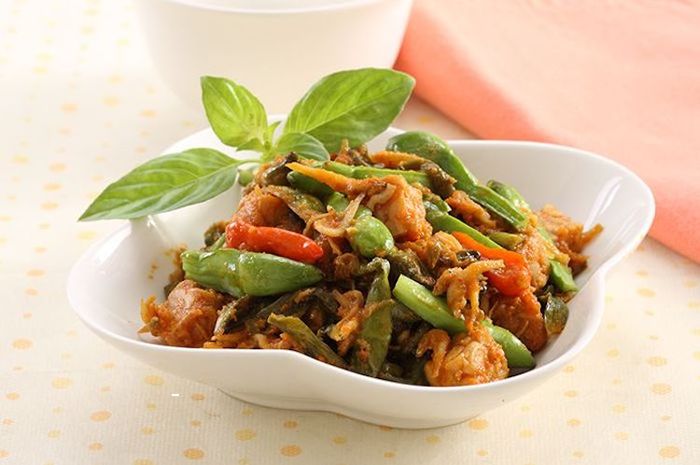 Sayur genjer memiliki banyak manfaat bagi kesehatan tubuh.