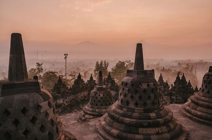 Candi Borobudur ditetapkan sebagai Situs Warisan Dunia oleh UNESCO pada tahun 1991. 