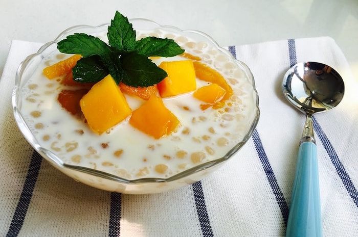 Mango sago adalah salah satu makanan olahan mangga yang banyak disukai.
