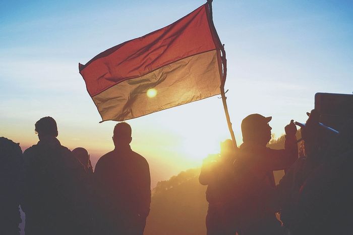 Proklamasi merupakan puncak perjuangan dari bangsa Indonesia.