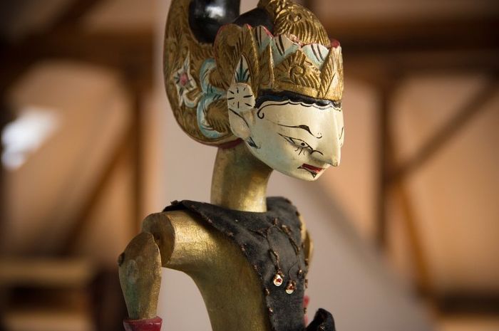 Museum Wayang Jakarta menampilkan wayang kulit dari berbagai wilayah.