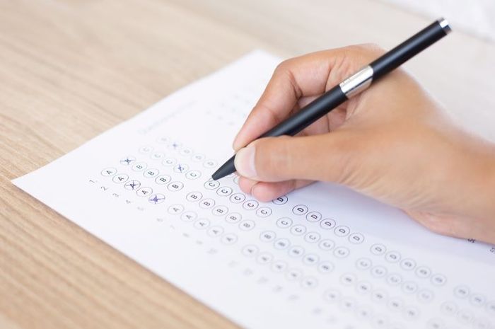 Menentukan fokus utama teks merupakan salah satu tipe soal pada UTBK SBMPTN bahasa Inggris.