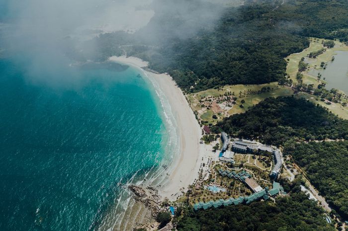 Bahasa Melayu Riau di Provinsi Kepulauan Riau ini terdiri atas 24 dialek.