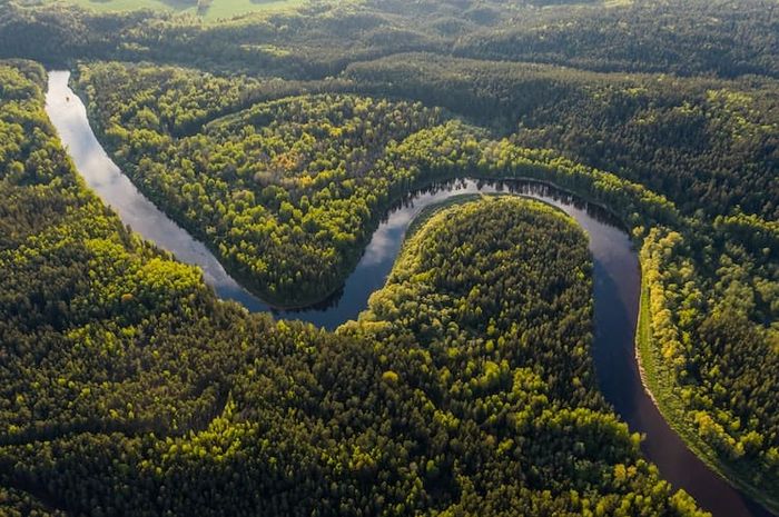 Sungai Amazon menjadi salah satu sungai terdalam di dunia.