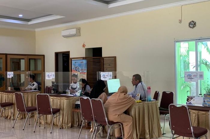 Peserta didik yang lulus PPDB Jabar tahap 1 wajib melakukan daftar ulang sesuai mekanisme dan ketentuan yang berlaku.