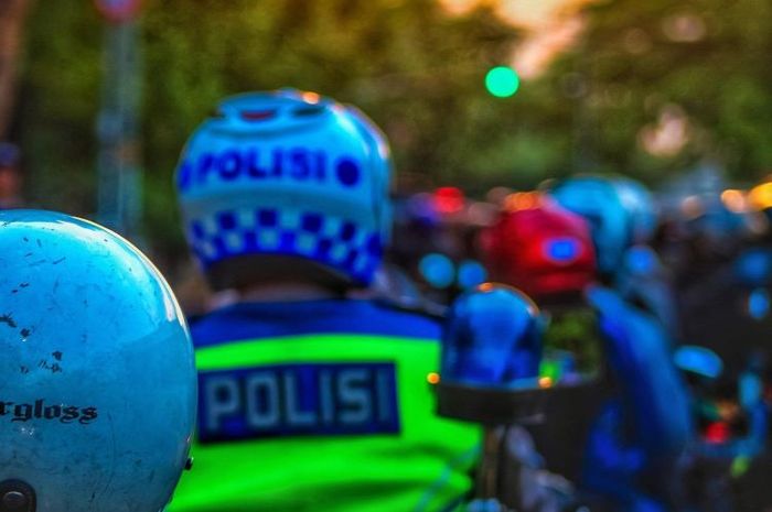 Hari Bhayangkara adalah peringatan yang berhubungan dengan institusi Kepolisian Negara Republik Indonesia.