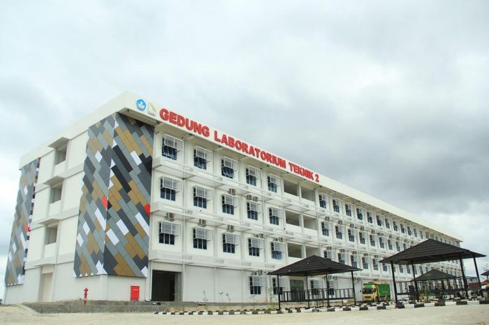 ITERA (Institut Teknologi Sumatera) membuka jalur seleksi prestasi khusus.