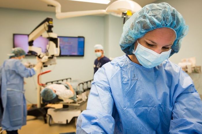 Sebelum melakukan pengobatan Empty Sella Syndrome, pasien perlu melakukan pemeriksaan awal untuk diagnosis.