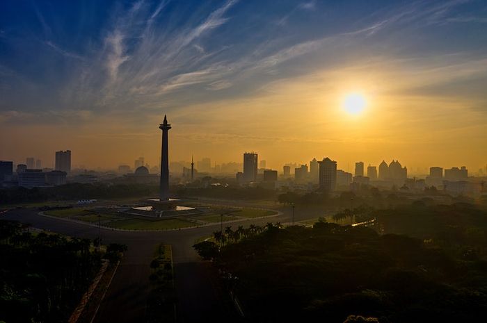 Kewenangan pemerintah daerah telah diatur dalam beberapa pasal undang-undang tentang pemerintah daerah.