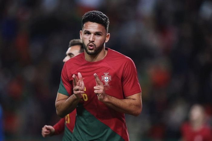 Goncalo Ramos merupakan pemain muda yang berhasil mencetak hattrick di Piala Dunia 2022.