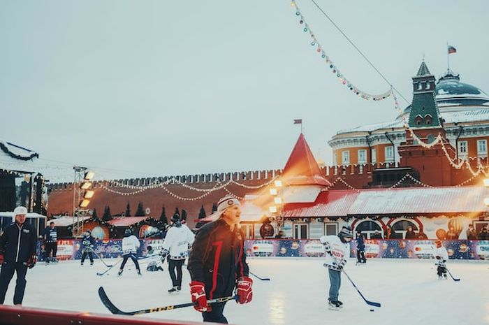 Rusia merupakan salah satu negara yang memiliki suhu sangat dingin di dunia.