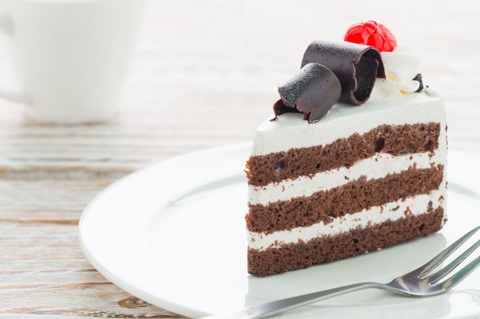 Terdapat soal seputar Monita's cake pada buku English for Nusantara kelas VII Kurikulum Merdeka hal. 78 Chapter 2, materi 'Culinary and Me'.